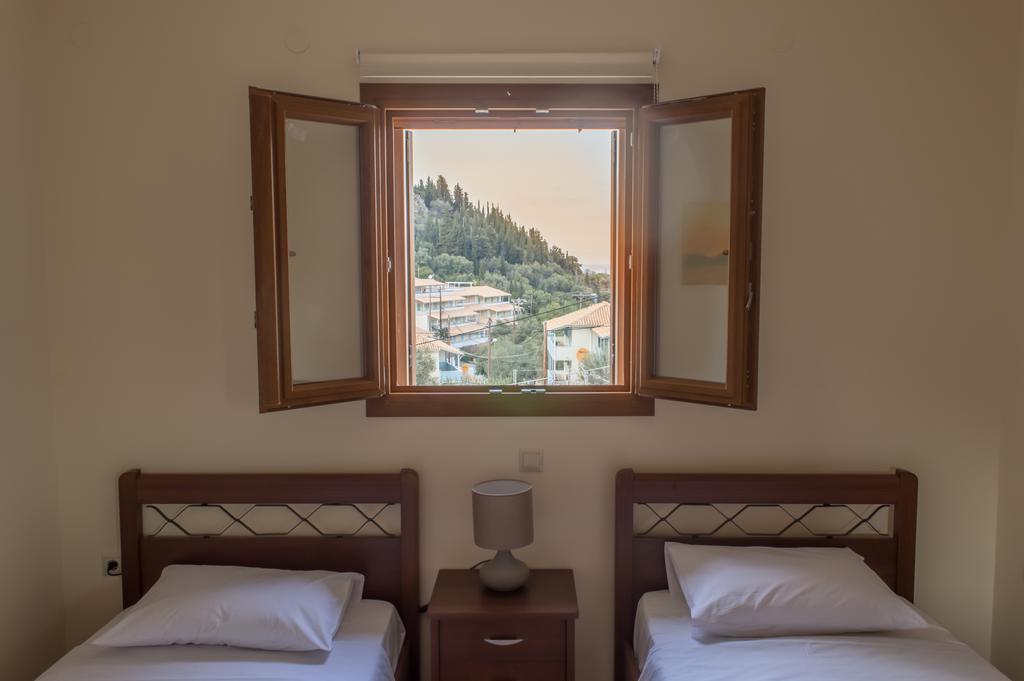 Aletro Villa อาโยส นิกีตัส ภายนอก รูปภาพ