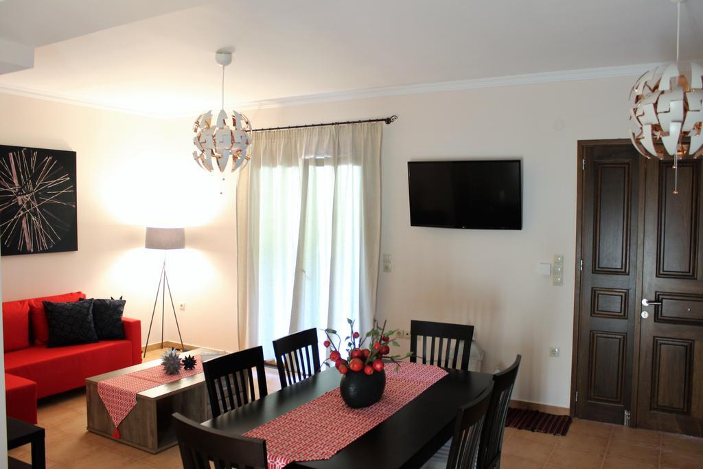Aletro Villa อาโยส นิกีตัส ภายนอก รูปภาพ